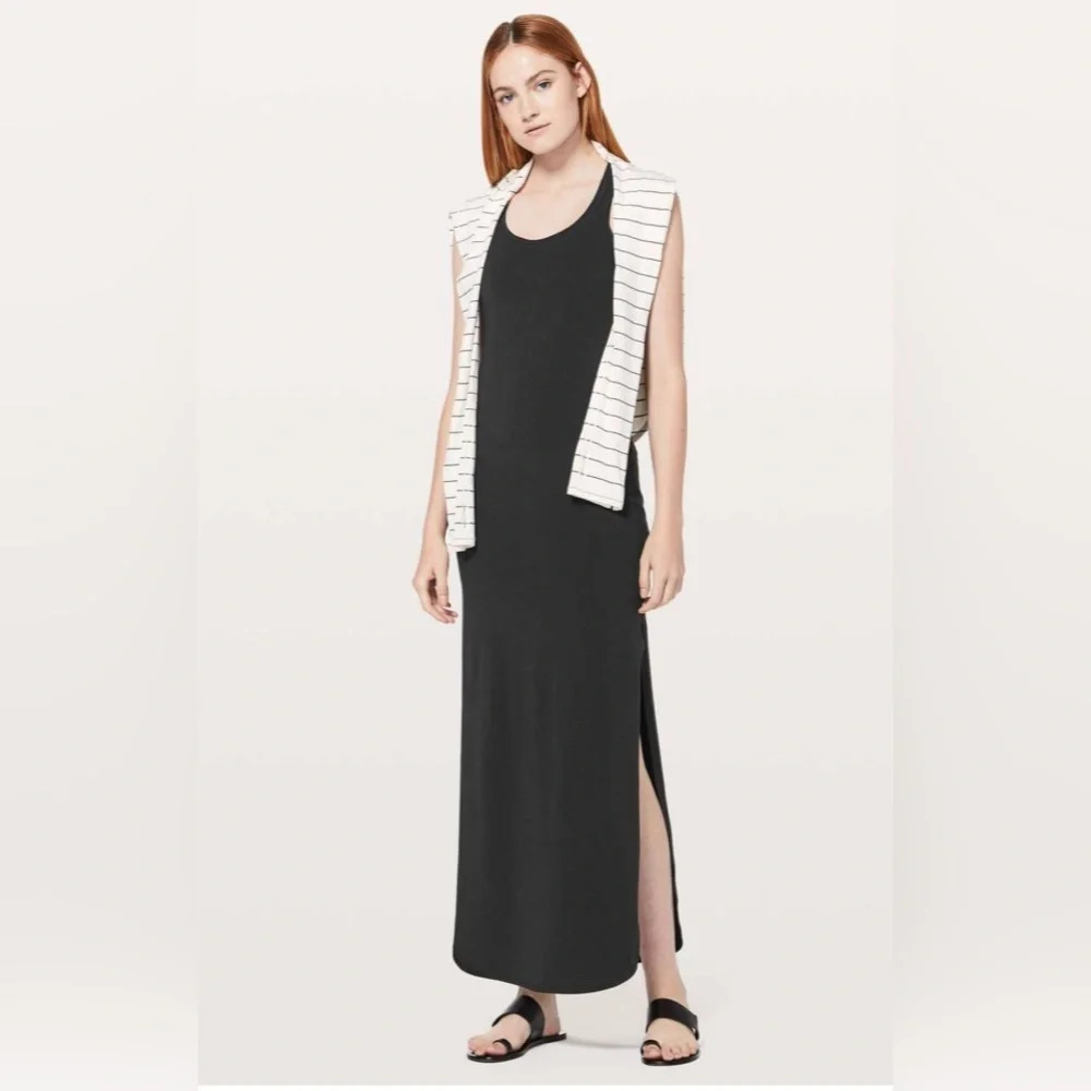 Lululemon Restore & Revitalize Dress
Black